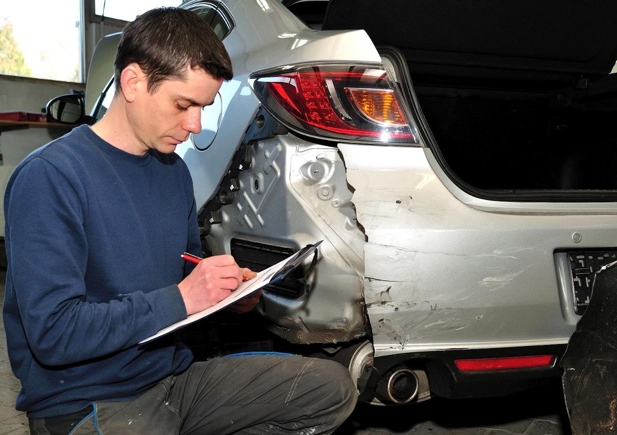 Оценка ремонта автомобиля по фото